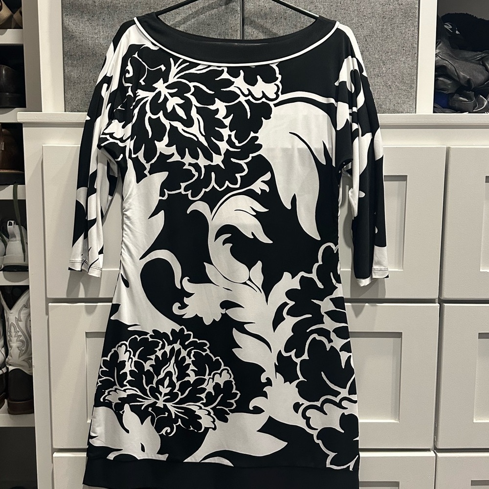 White House Black Market Monochrome Floral dress